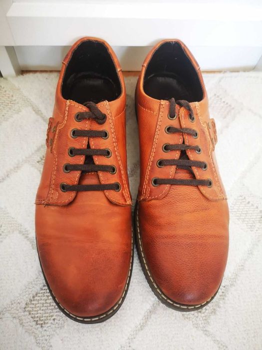 Обувки от естествена кожа като нови 43-ти номер