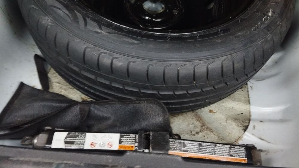 Jentra srochna sotiladi