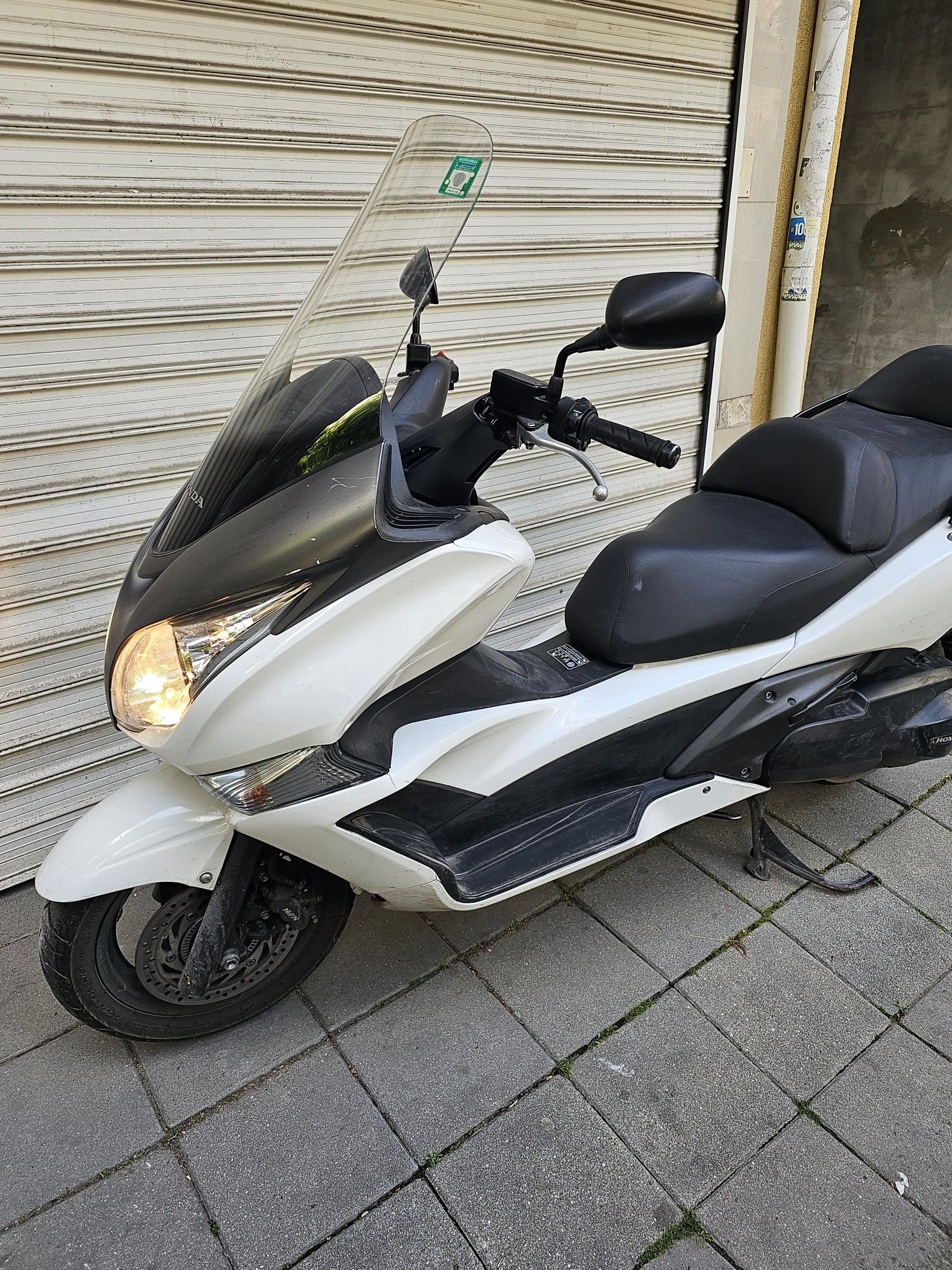 Honda silver wing 400