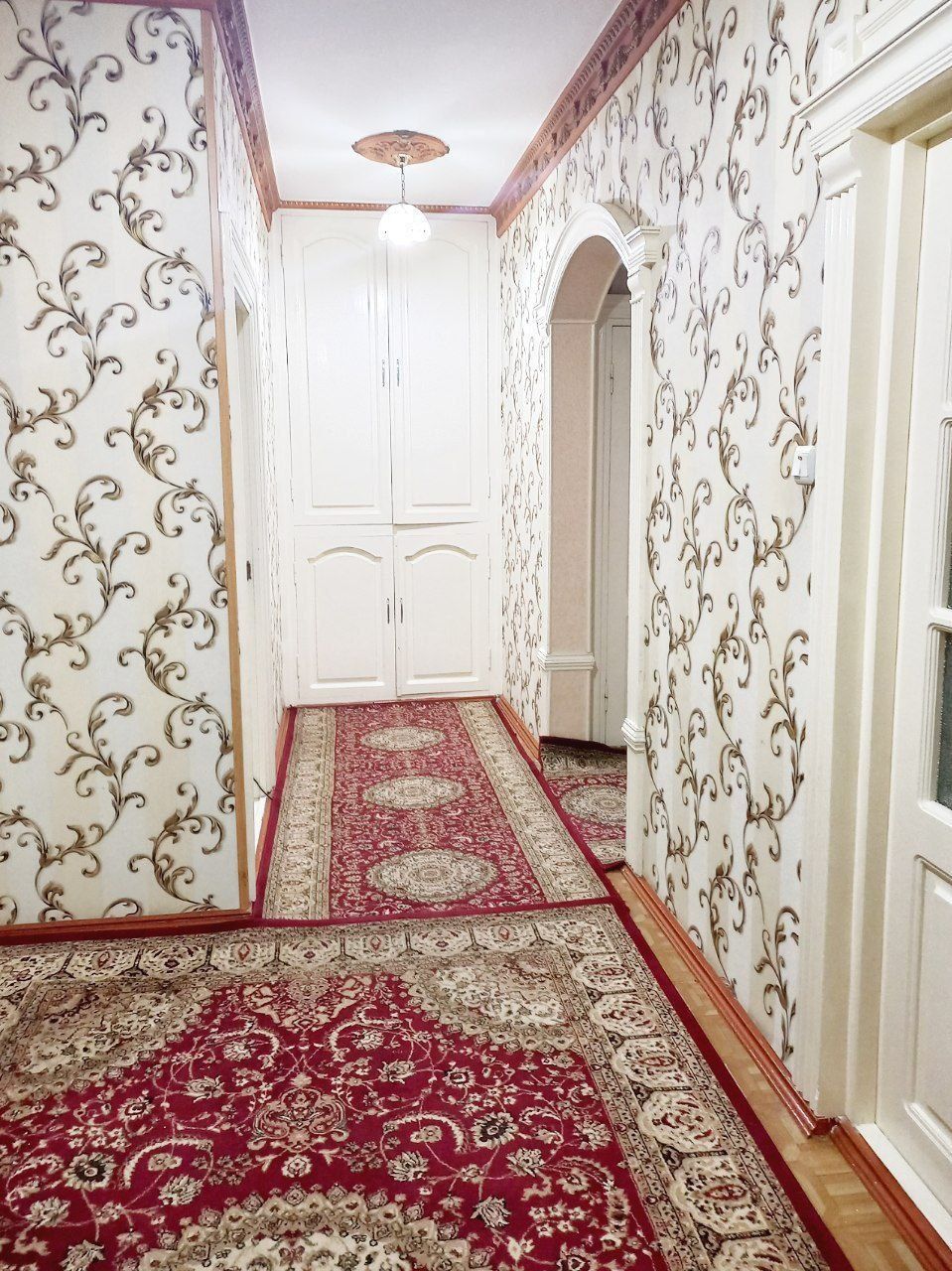 Продается. Сергели 4 4/1/5