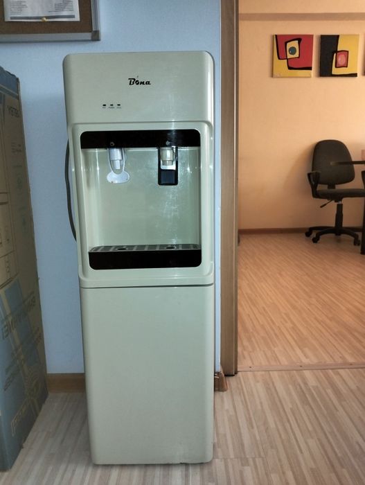 Кулер для воды бесплатно