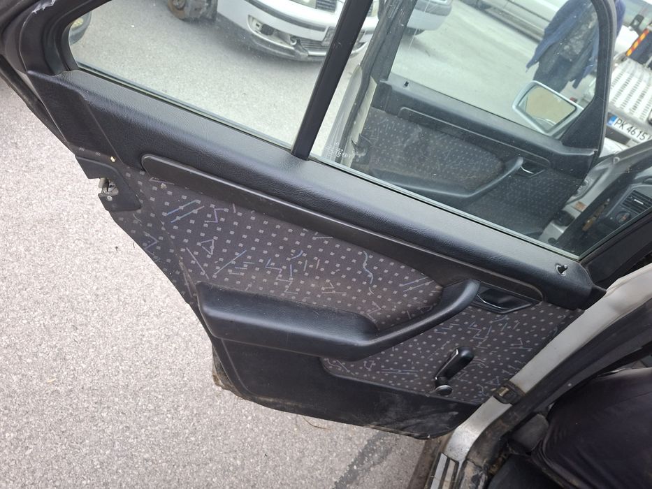 Mercedes c180 на части или цял