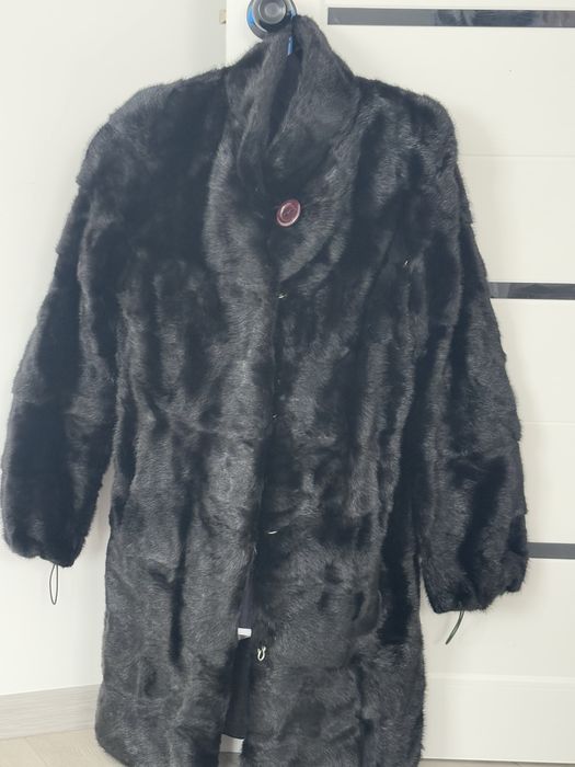 Продается.    шуба.   норка