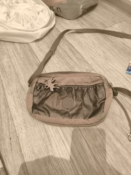 Сумка киплинг б/у