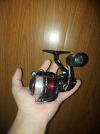 Mulineta shimano 2500 FG