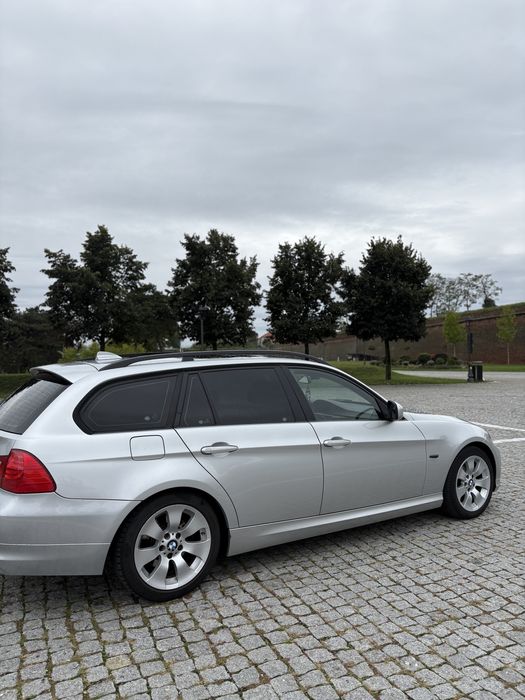 BMW Seria 3 318d