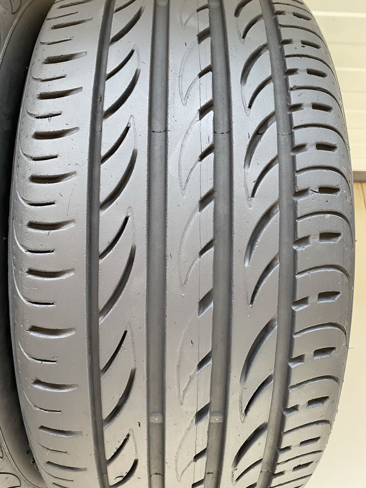 2бр Летни гуми 245/40/ZR18/Pirelli Pzero Nero gt/dot4018/7.5мм грайпфе