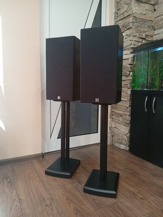 Тонколони KEF C-55