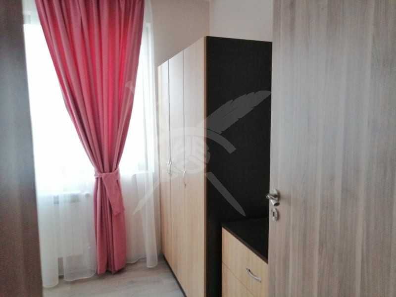 Четиристаен апартамент под наем в Христо Смирненски 110827