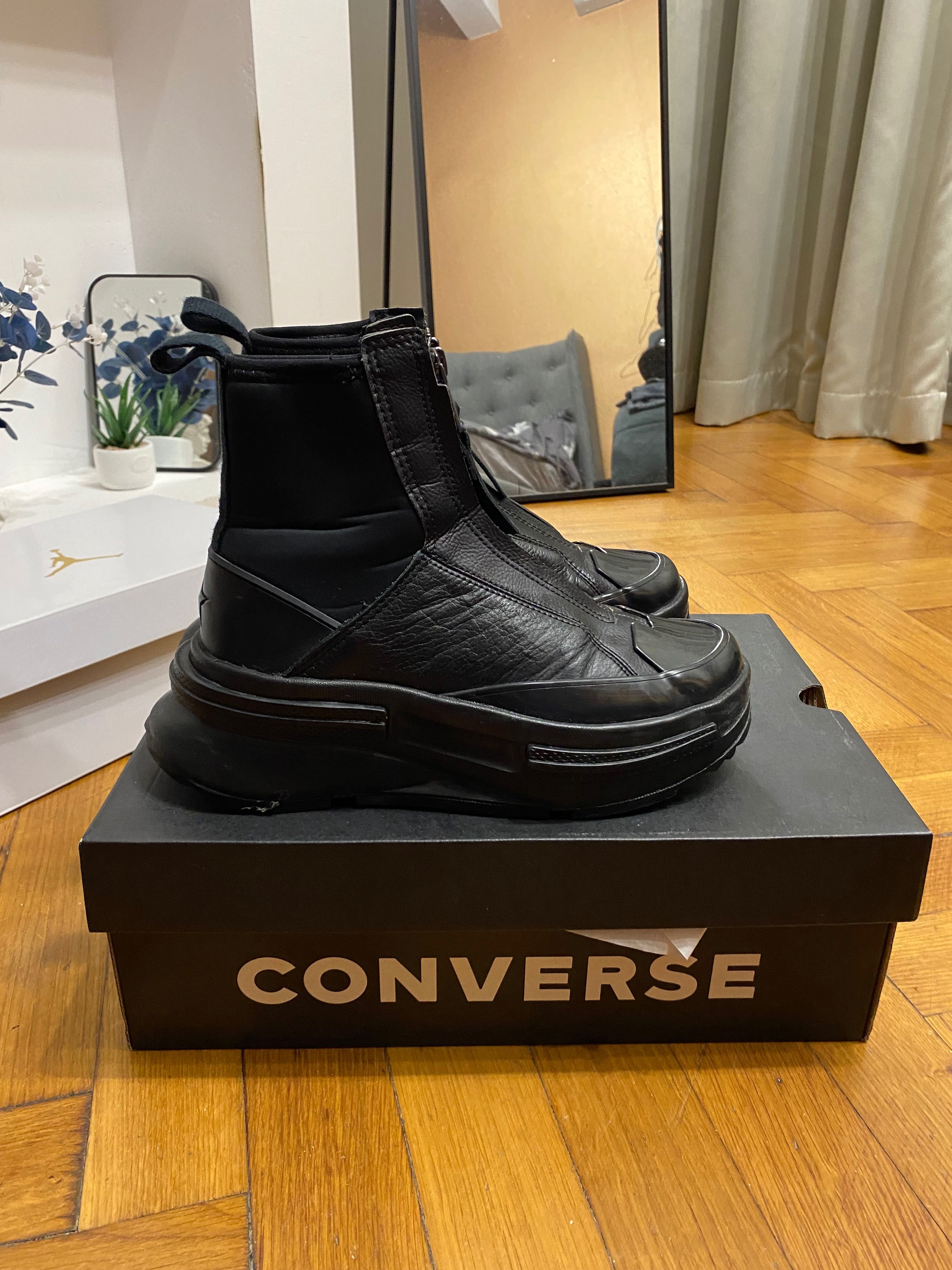 Converse Chelsea Boots