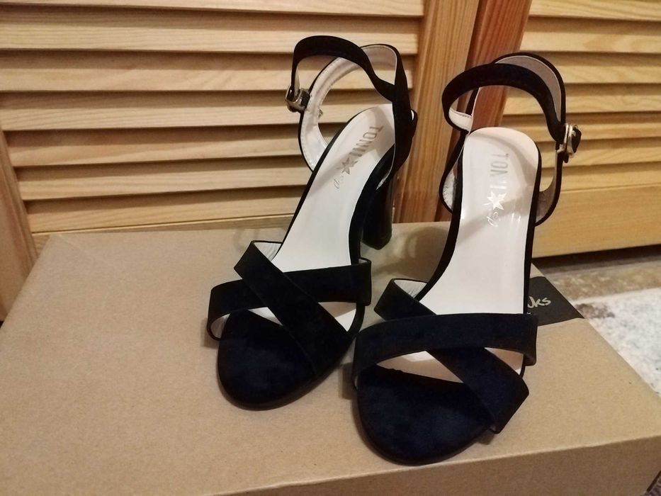 Sandale dama din piele intoarsa