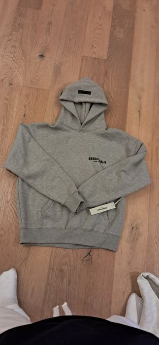 Сиво худи на Essentials/ Grey hoodie Essentials Fear of God