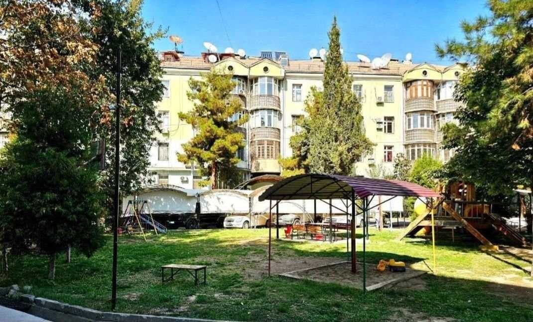 Габус Попугайчик Госпитальный Mirabad Avenue 160кв.м 4 комнаты