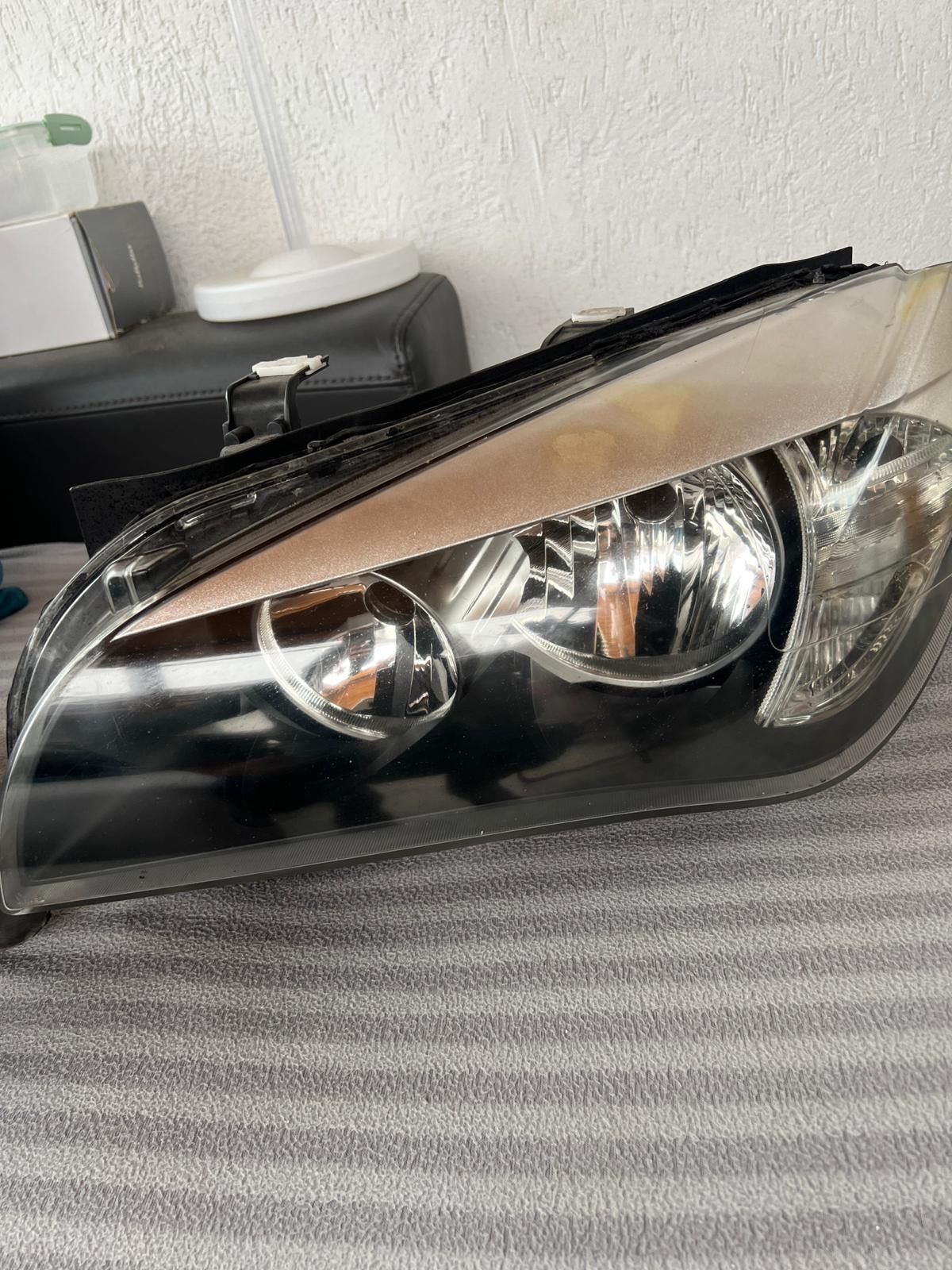 Faruri bmw x1 halogen