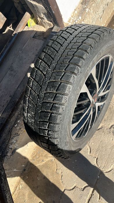 Диска покрышкасымен 205/60/R16