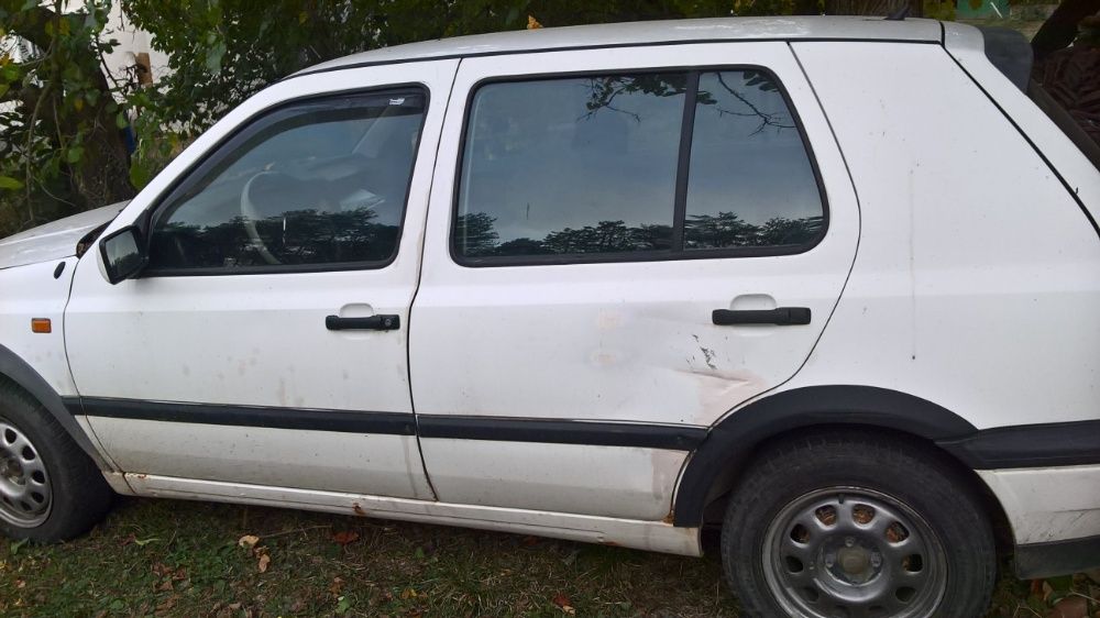 Голф 3 1.6 75к.с.ABU На части