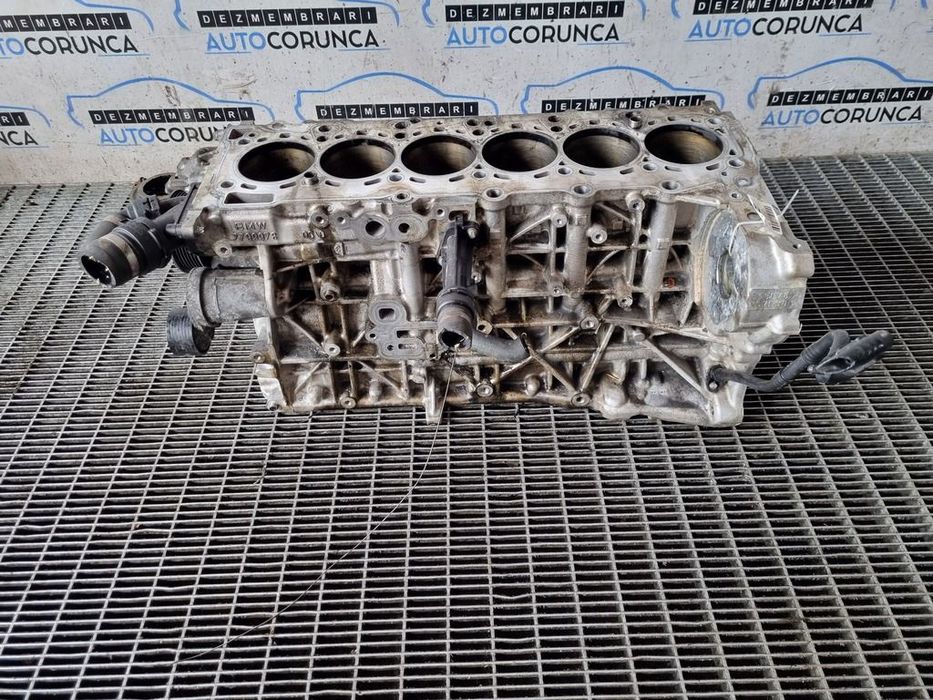 Bloc motor BMW X5 E70 Facelift 3.0 D 2010 - 2013 183kW 245CP 2993CC N57D30A (1283) 7799978