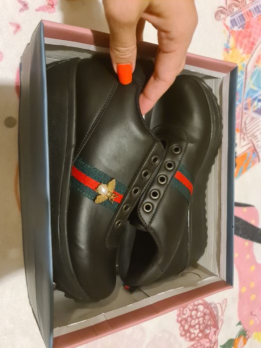 Токчета естествена кожа