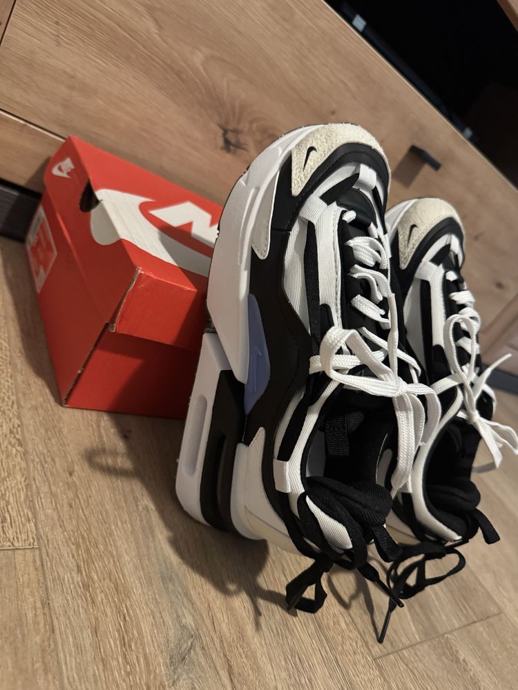 NIKE Furyosa дамски маратонки 39 номер