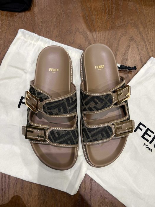Сандали Фенди Fendi оригинални