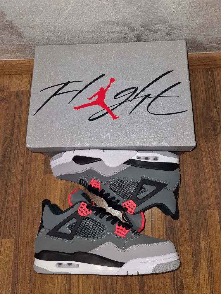 Air Jordan 4 Retro "Infrared"(în stoc)