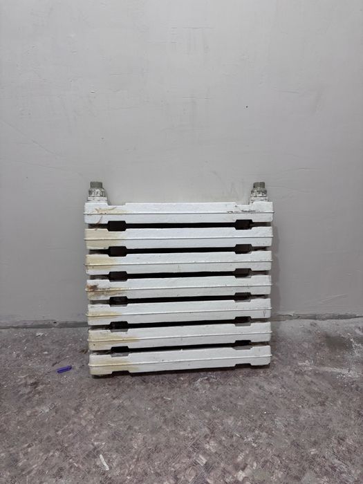 Чугунная батарея