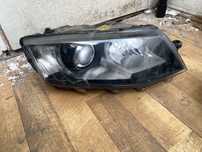 Far xenon Skoda Octavia 3 2013 - 2016 far dreapta