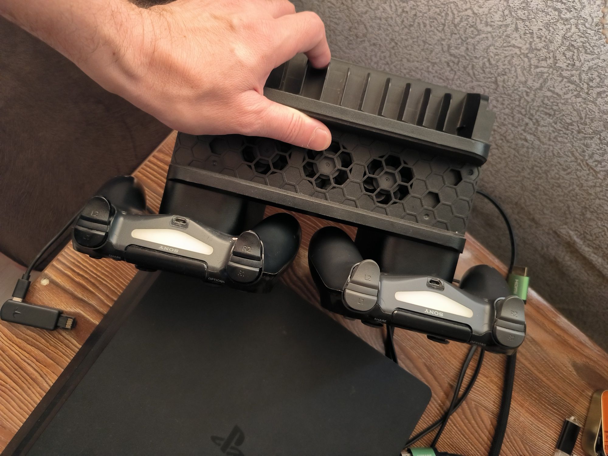 PS4 оригинал пултлар сотилади