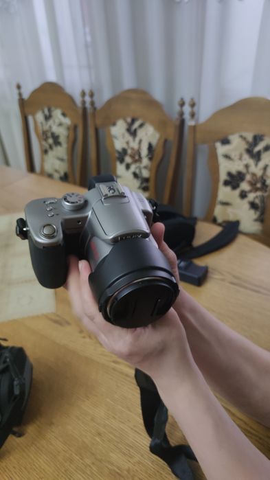 Профессиональный фотоаппарат