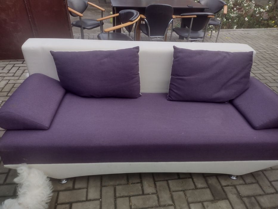 Vând canapea și colțar extensibila