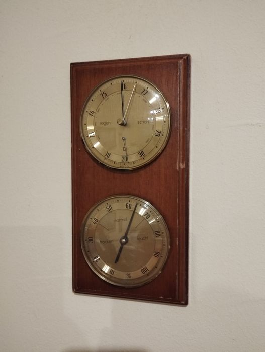 Barometru vechi unic