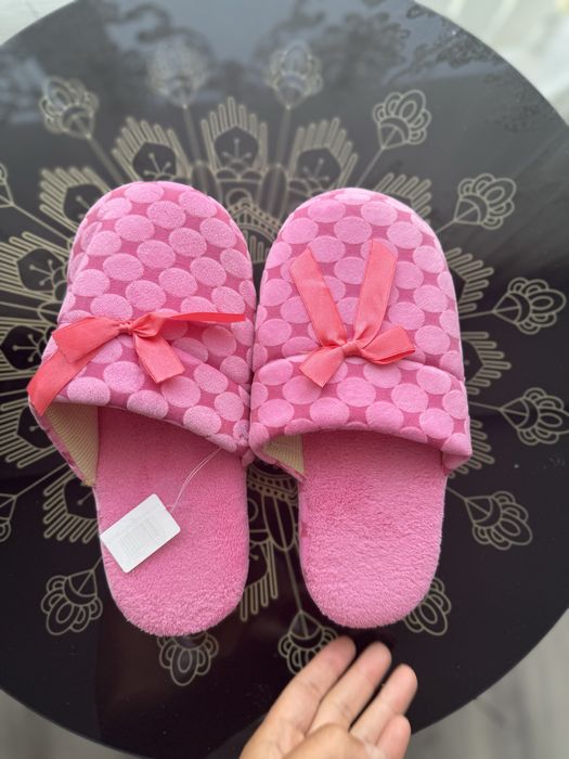 Новые домашние тапочки