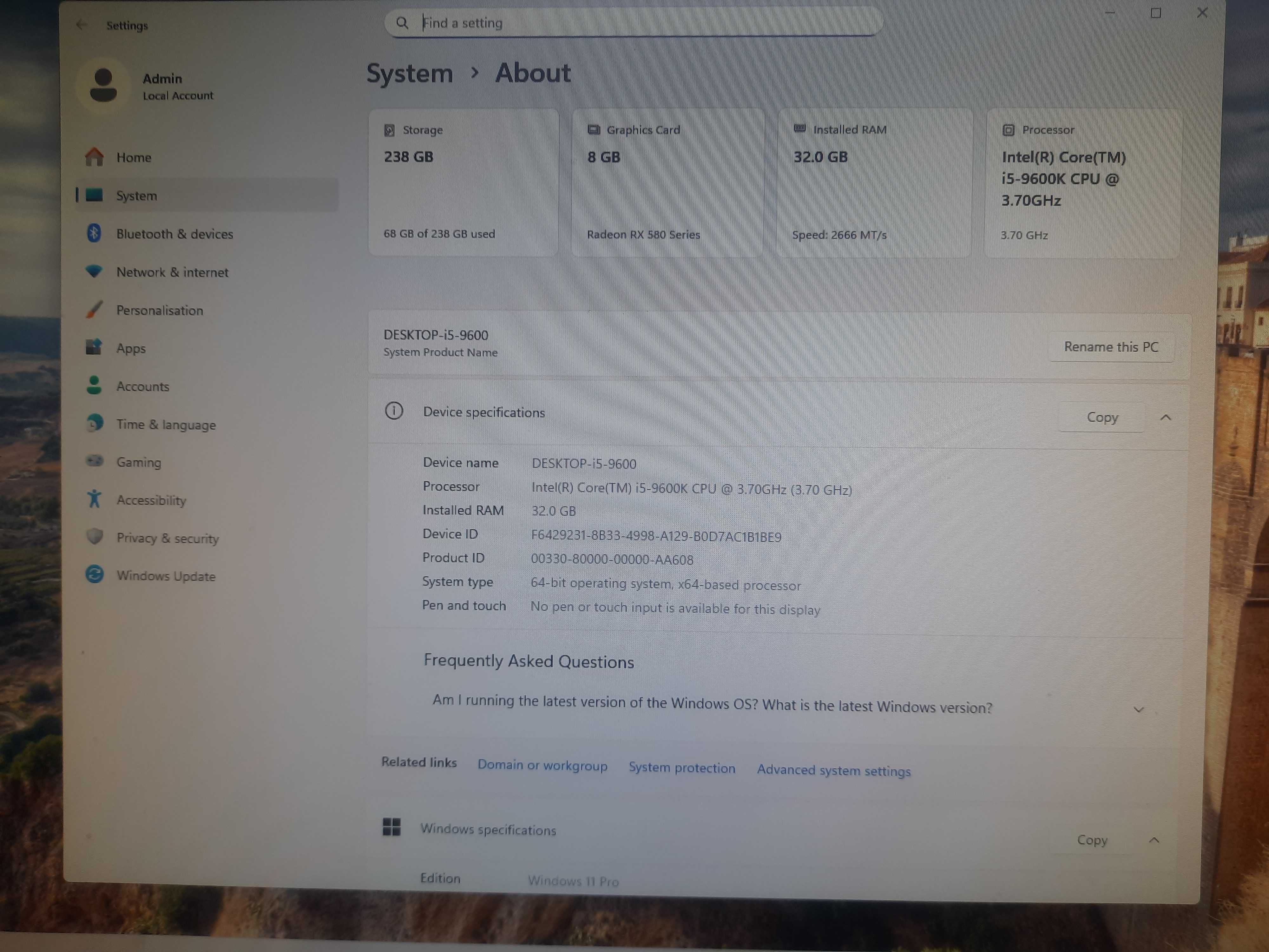 Гейминг компютър i5-9600k/8GB GPU/32GB RAM/256GB SSD + Подарък 3 игри
