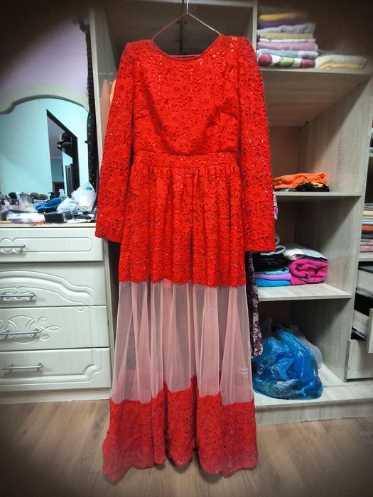 Продам красивое платье!