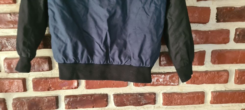 Vand geaca copii 8-9 ani H&M