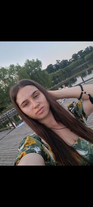 Ofer servicii de masaj de tip SPA inclusiv pentru dureri