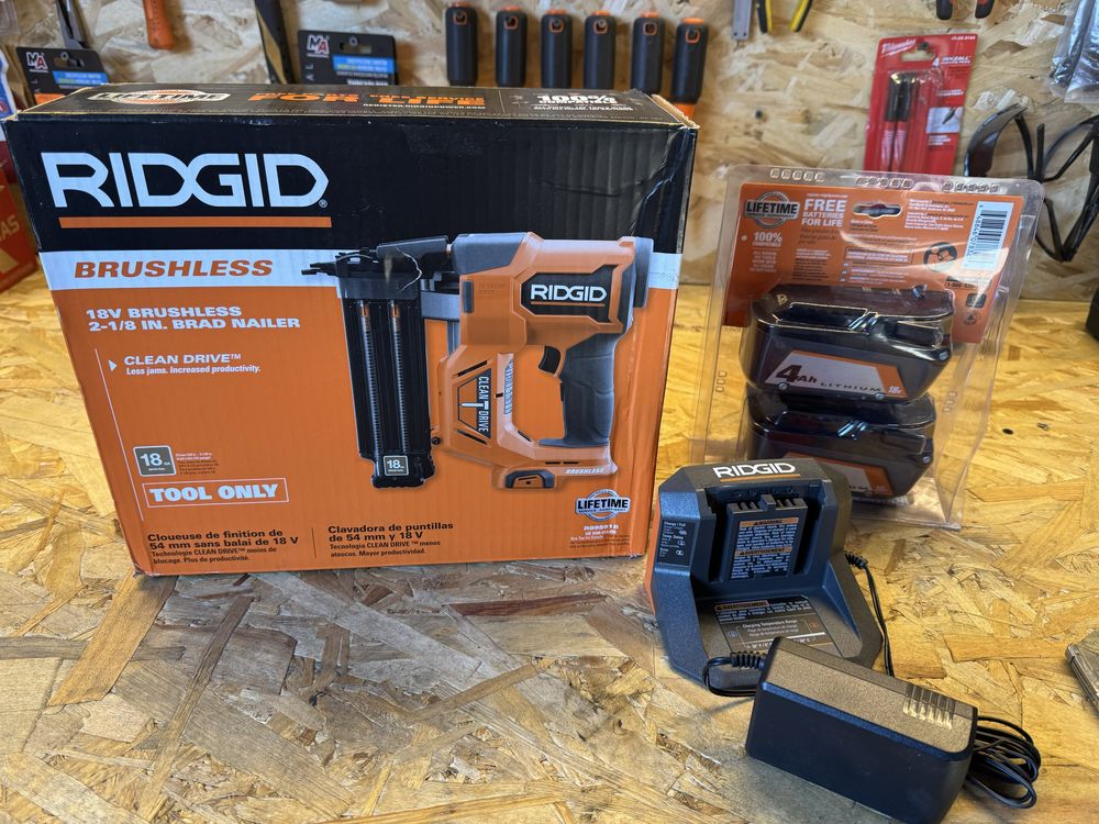 Pistol cuie Ridgid brushless USA