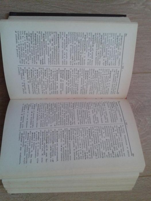 Испанско-руски речник