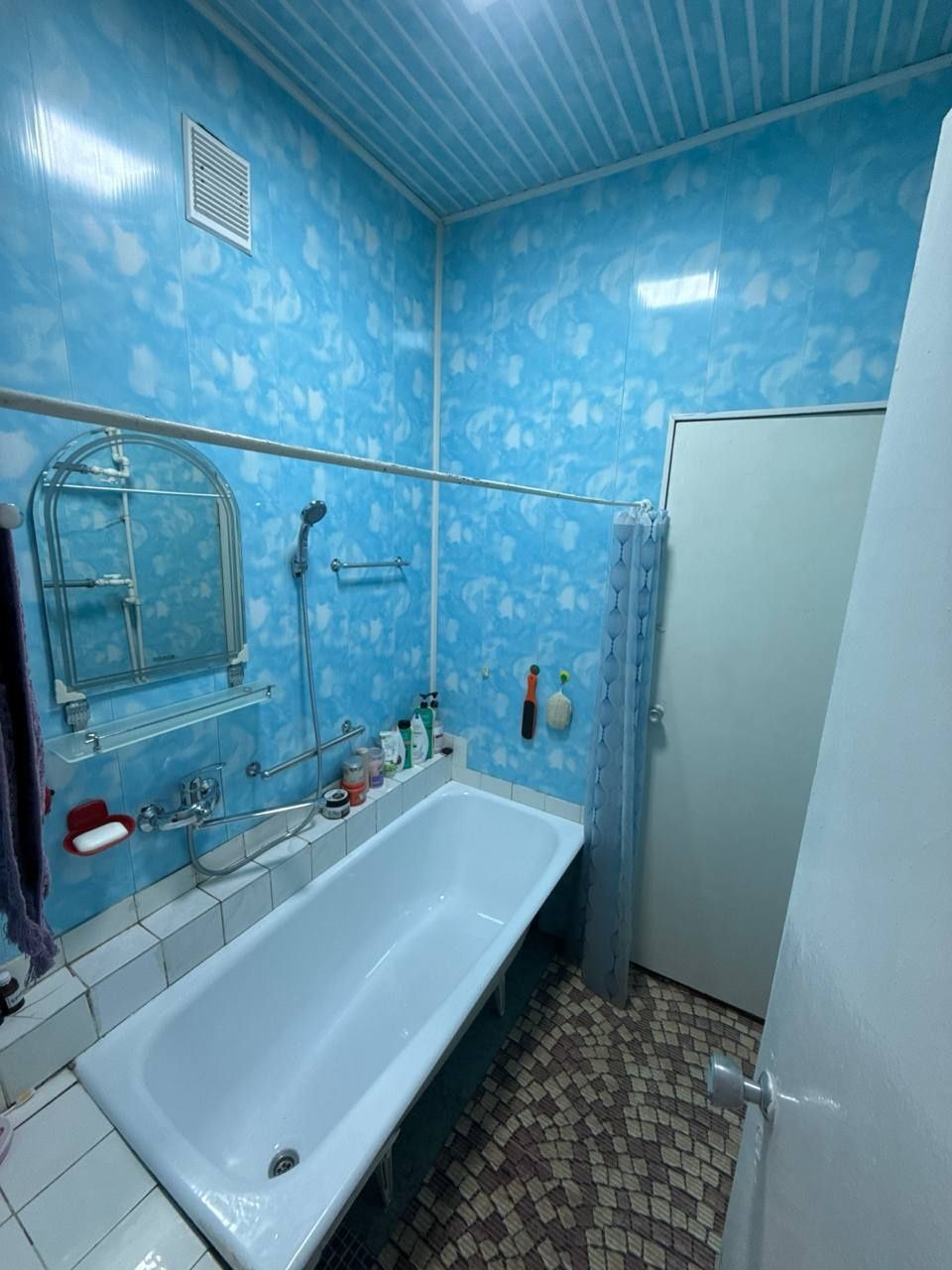 Продажа 2/2/4 ялангач, эко базар, с обстановкой, можно ипотека