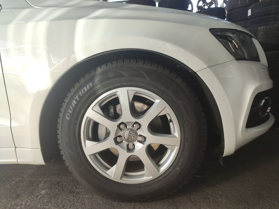Комплект зимни гуми с джанти Ауди 235/65/R17
