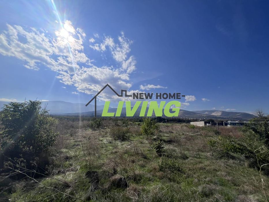 Парцел в Пловдив, област-с.Брестник площ 1960 цена 110000