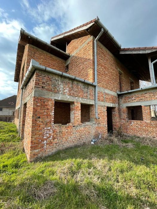 Casa în roșu Jimbolia strada Doctor Karl Diel 31