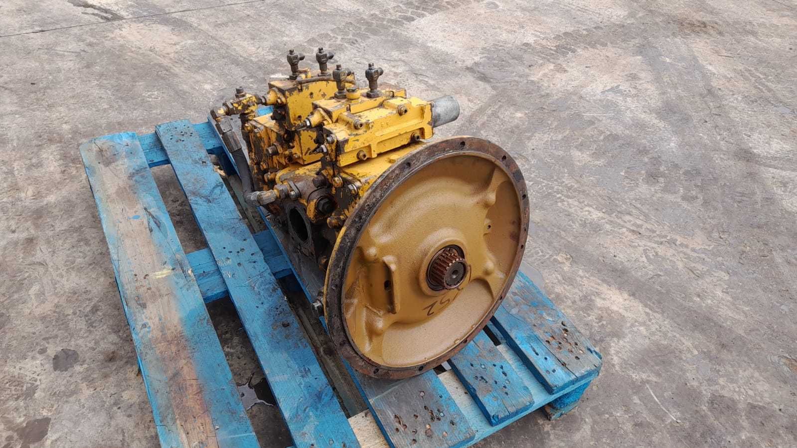 Pompa hidraulica excavator Komatsu PC180 , PC200 , PC210