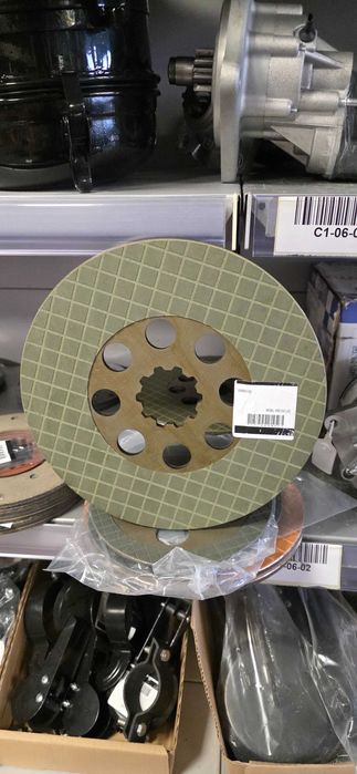 Lant mijloc gat feeder, combina New Holland 1530, 1540, 1545, 1550