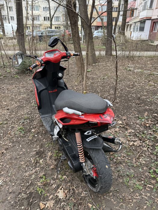 Vand scuter BEELINE PISTA 2013 de 49cc