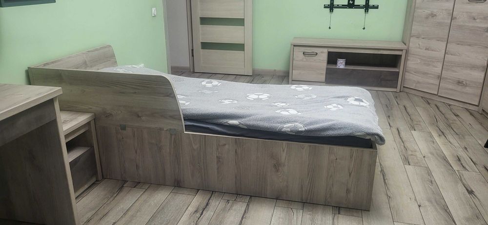 Мебель в детскую комнату