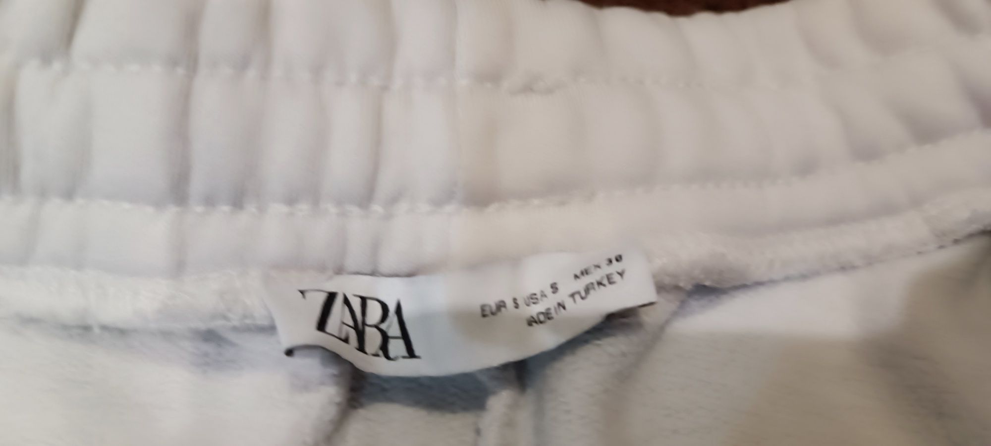 Мъжко долнище от Zara