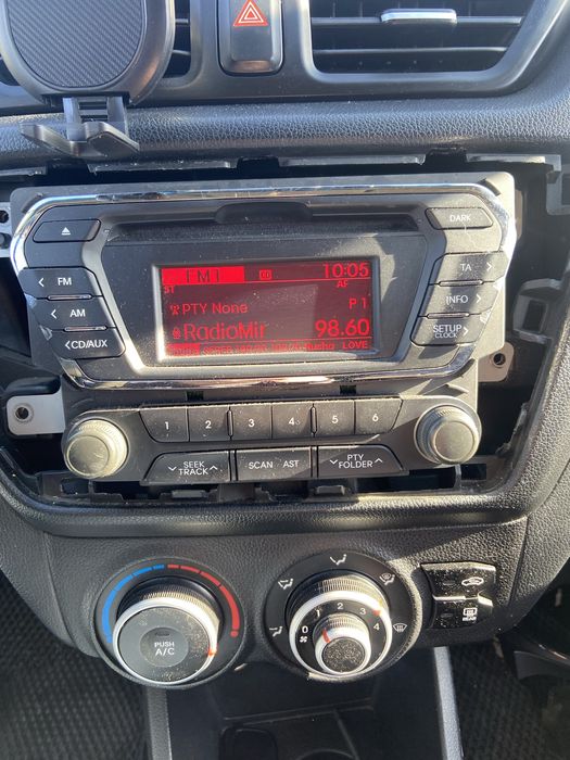 Штатная магнитола kia rio3
