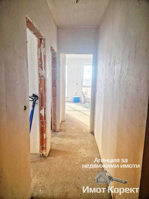 Продава се Тристаен апартамент в Асеновград - 76 кв.м за 1119 €/кв.м - Снимка #4