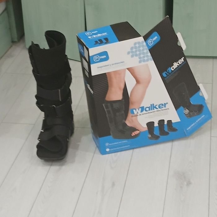 Ортодичен ботуш шина за глезен